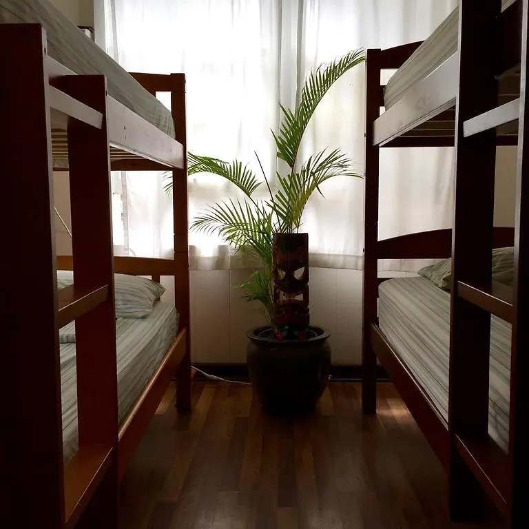 Tiki Beach Hostel-At The Beach In Lahaina United States