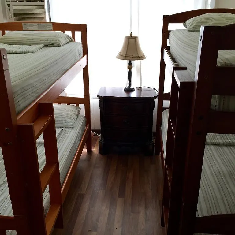 Hostel Tiki Beach Hostel-At The Beach In Lahaina United States
